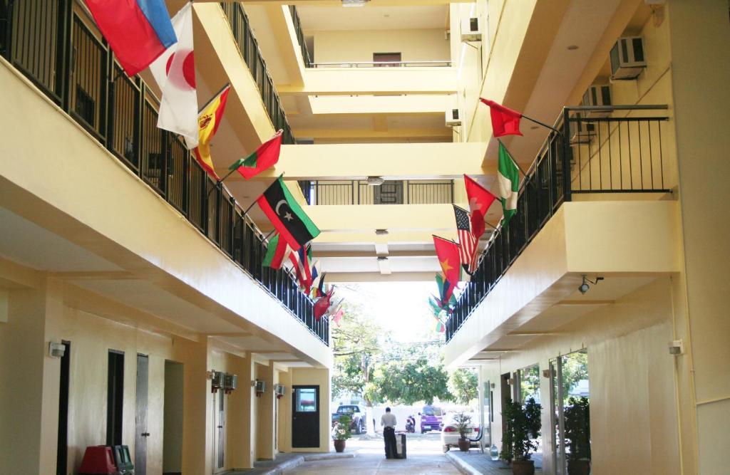 Cleverlearn Residences Lapu-Lapu City Exterior photo