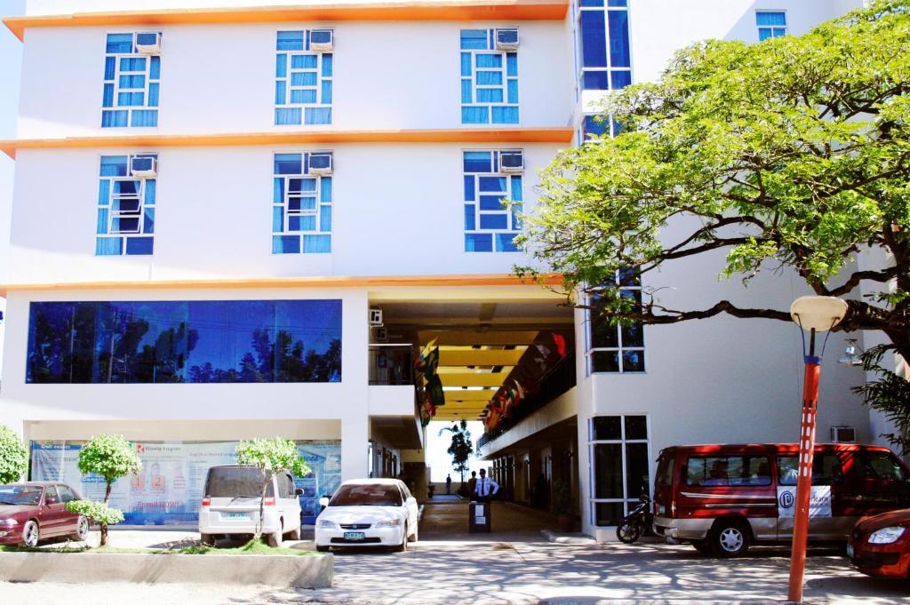 Cleverlearn Residences Lapu-Lapu City Exterior photo